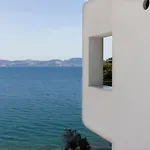 Anavalos 4*