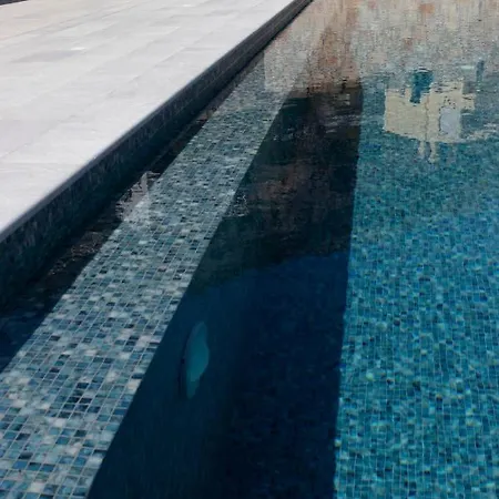 Aparthotel Anavalos 5*