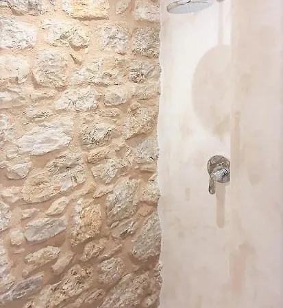 Anavalos Ξενοδοχείο με διαμερίσματα Κιβέρι