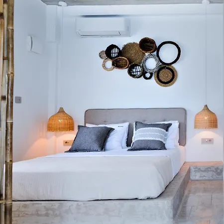 Aparthotel Anavalos 5*
