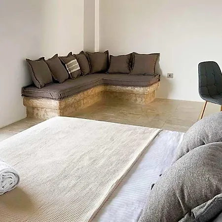 Anavalos 4*