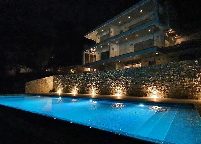 Anavalos Киверион