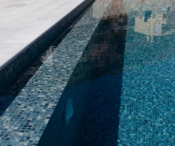 Aparthotel Anavalos 4*