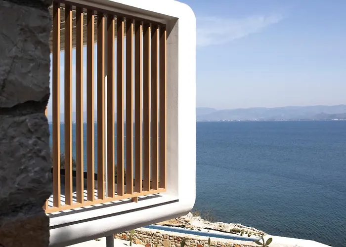 Apartahotel Anavalos 4*