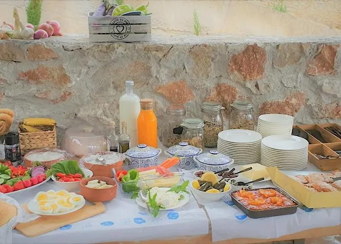 Aparthotel Anavalos Kiveri