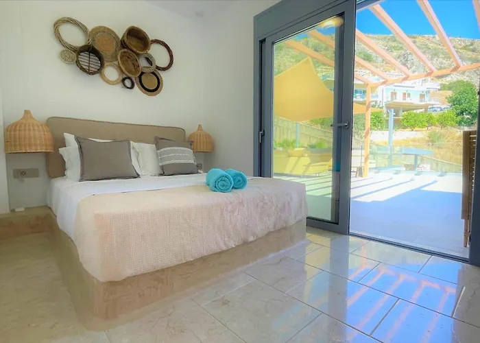 Anavalos Aparthotel Kiveri