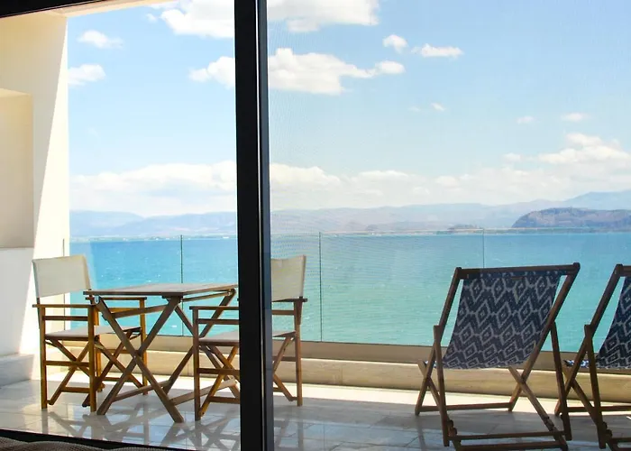 Anavalos Aparthotel Kiveri