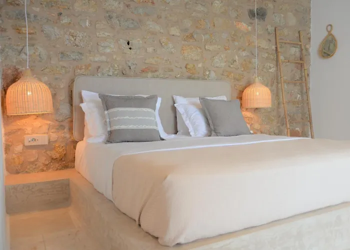 Aparthotel Anavalos Kiveri