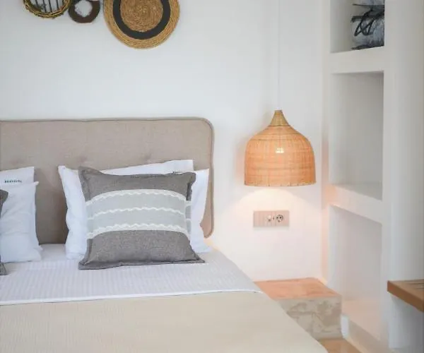 Anavalos Aparthotel Kiveri